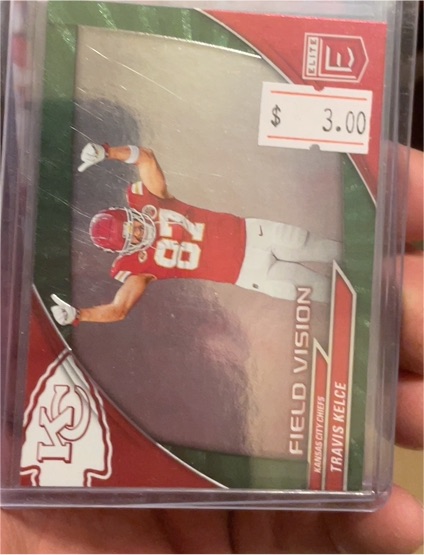 2024 Donruss Elite #5 Travis Kelce Field Vision Green — front