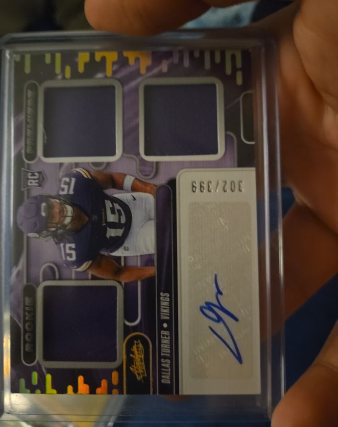 2024 Panini Absolute Rookie Premiere Materials Autographs #RPM-DTU Dallas Turner — front