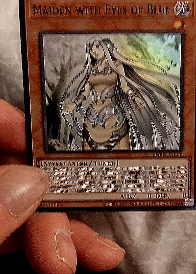 2024 Yu-Gi-Oh! LDK2-ENK06 Maiden with Eyes of Blue — front
