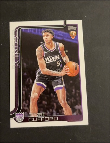 2025-26 Topps #224 Nique Clifford — front