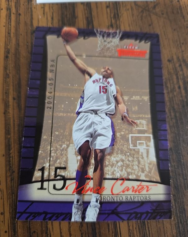 2004-05 Fleer Throwbacks #58 Vince Carter — front