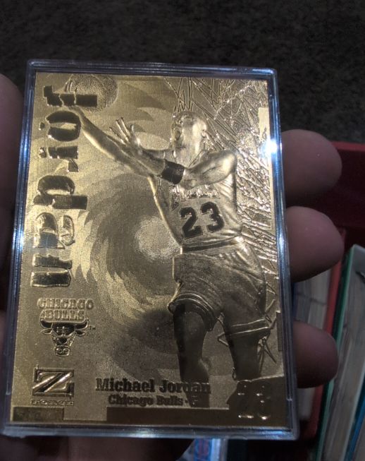 1997 Skybox Z-Force 23KT Gold #23 Michael Jordan — front