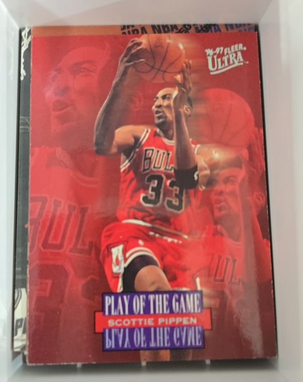 1996-97 Fleer Ultra #297 Scottie Pippen Play of the Game — front