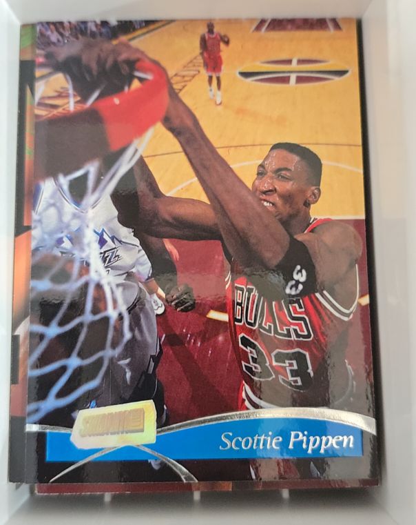1997-98 Topps Stadium Club #1 Scottie Pippen — front
