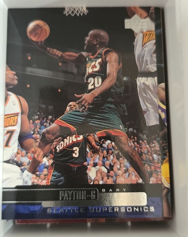 1999-00 Upper Deck #110 Gary Payton — front