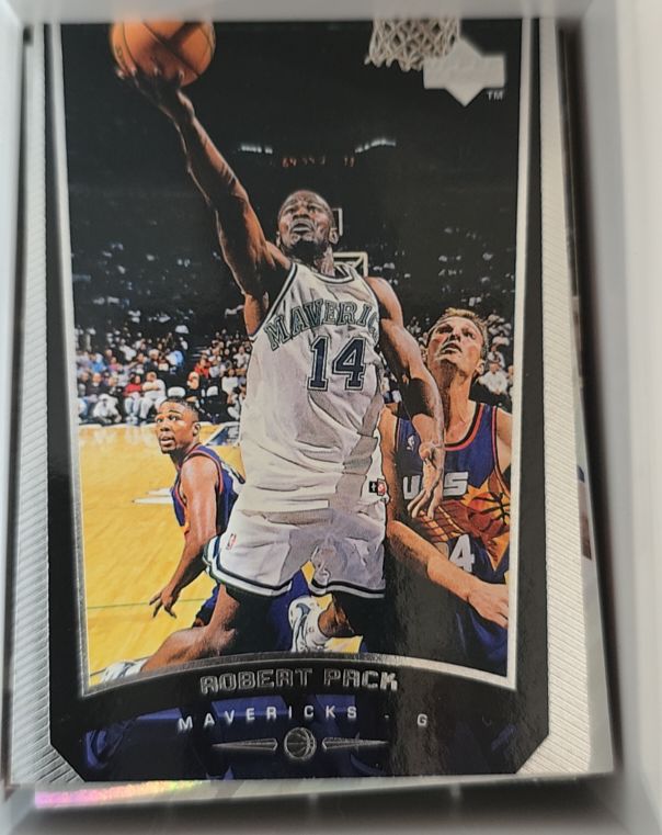 1998-99 Upper Deck #35 Robert Pack — front