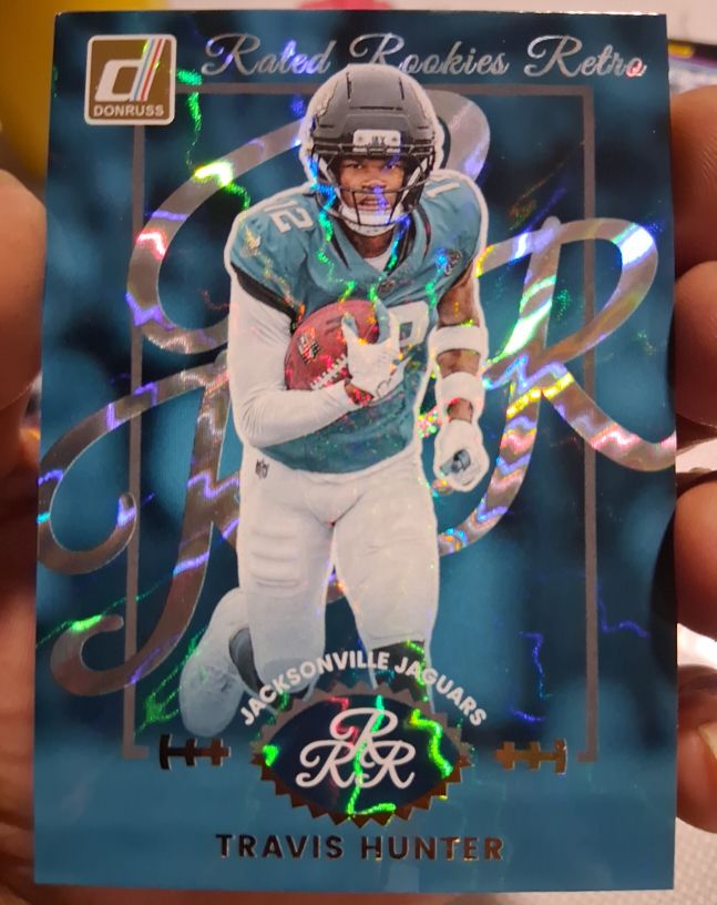 2025 Panini Donruss Rated Rookies Retro #4 Travis Hunter — front