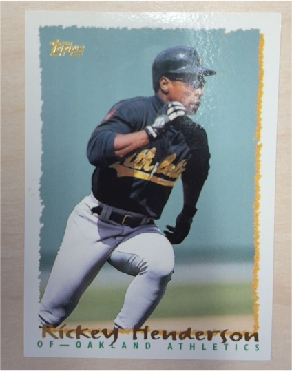 1995 Topps #559 Rickey Henderson — front