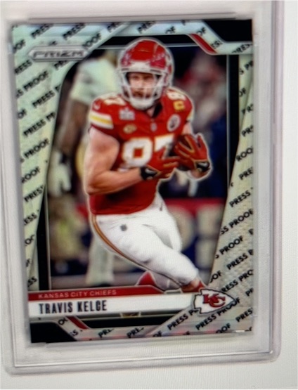 2024 Panini Prizm #140 Travis Kelce — front