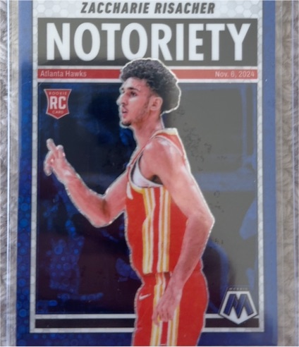 2024-25 Panini Mosaic #10 Zaccharie Risacher Notoriety — front