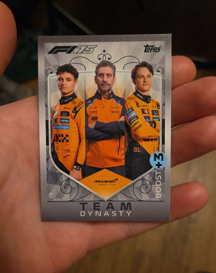 2025 Topps Turbo Attax #18 Norris, Stella & Piastri McLaren F1 Team — front