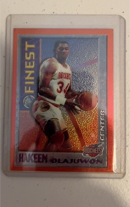 1995-96 Topps Finest #M21 Hakeem Olajuwon — front