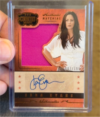2014 Panini Country Music Silhouettes #007 Sara Evans — front