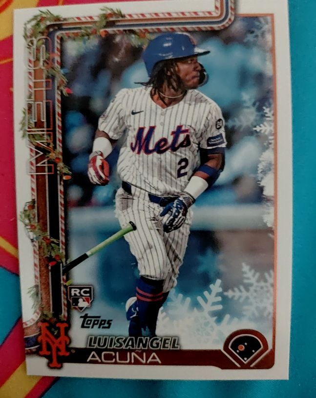 2025 Topps Holiday #H113 Luisangel Acuna — front