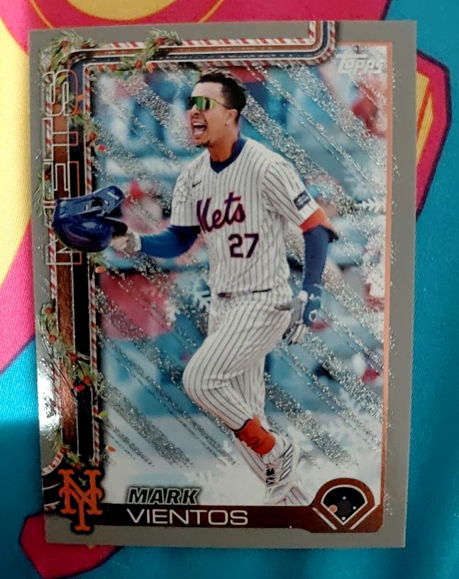 2025 Topps Holiday #H142 Mark Vientos — front