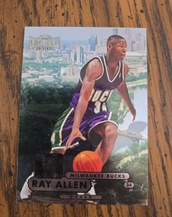 1997-98 Skybox Metal Universe Championship #22 Ray Allen Milwaukee Bucks — front