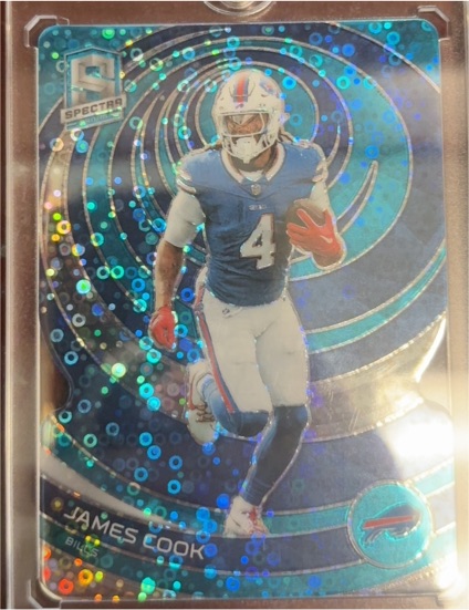 2023 Panini Spectra #9 James Cook — front