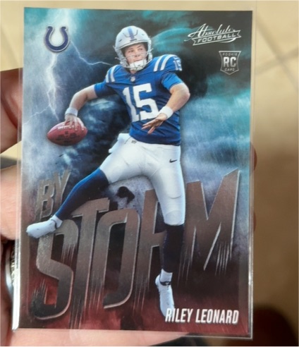 2025 Panini Absolute #14 Riley Leonard — front