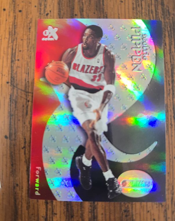 2000 Skybox e-X #44 Scottie Pippen — front