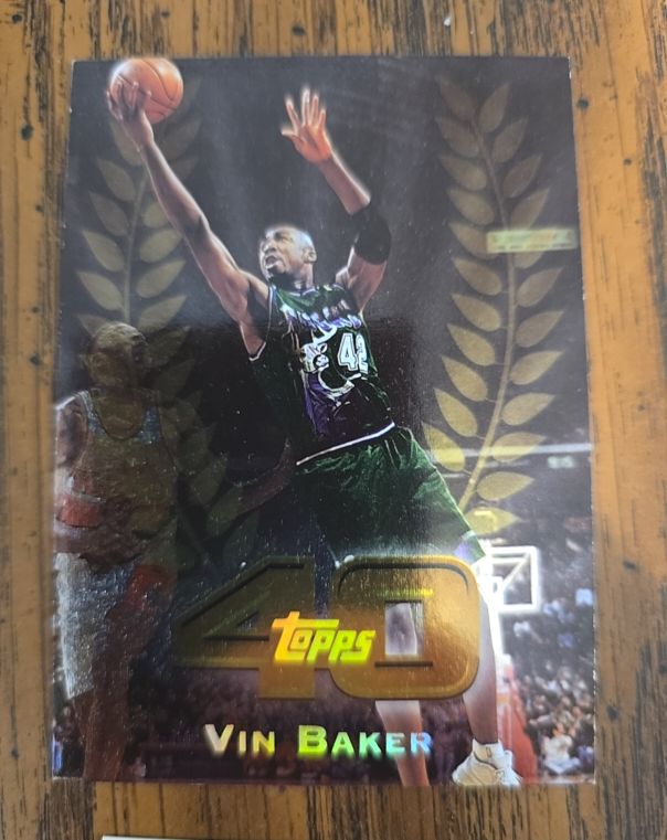 1997-98 Topps Chrome Topps 40 #T40-20 Vin Baker — front