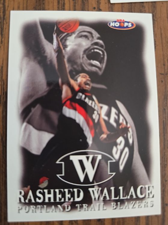 1998-99 Hoops #139 Rasheed Wallace — front