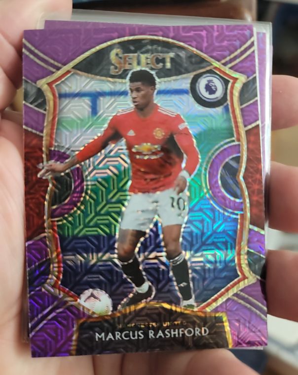 2020-21 Panini Chronicles Select #16 Marcus Rashford — front