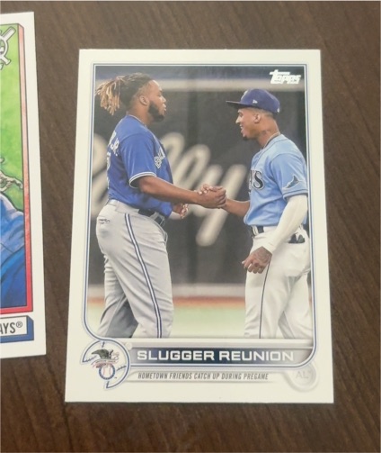 2022 Topps #329 Slugger Reunion Wander Franco & Vladimir Guerrero Jr. — front
