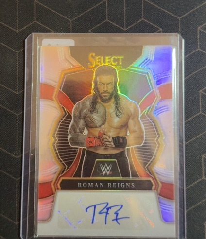 2023 Panini Select WWE Roman Reigns — front
