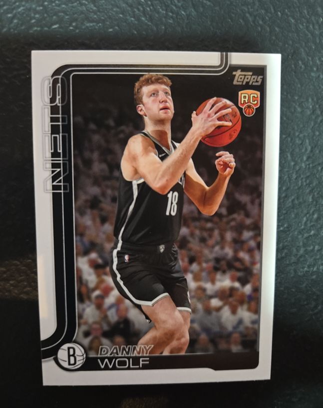 2025-26 Topps #227 Danny Wolf — front