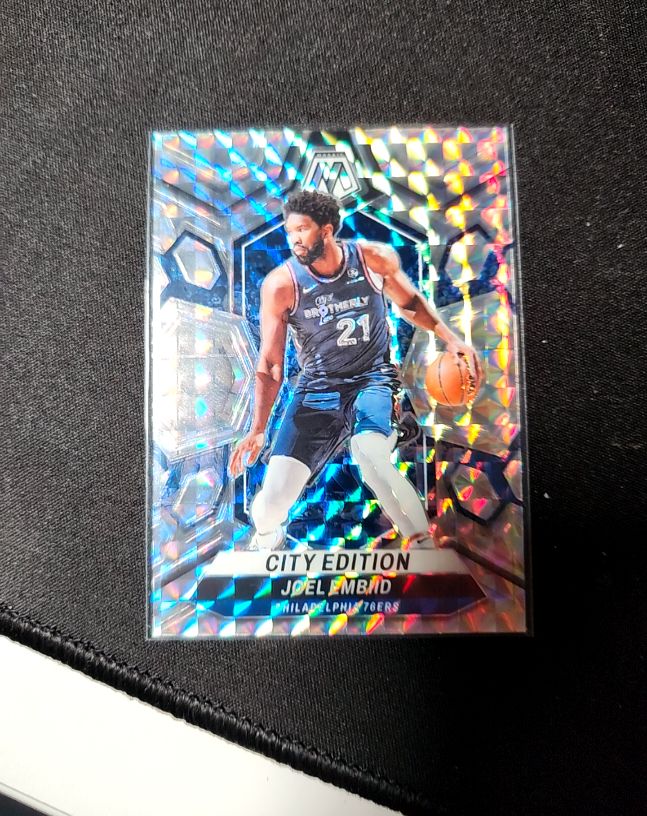 2023-24 Panini Mosaic City Edition Joel Embiid — front