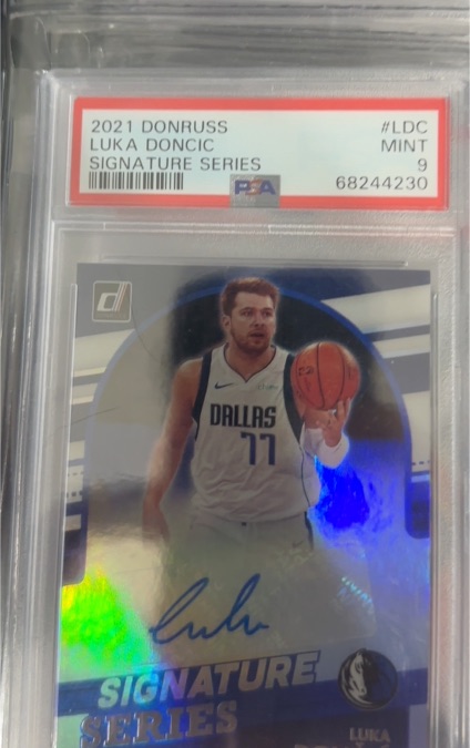 2021 Donruss #LDC Luka Doncic Signature Series — front