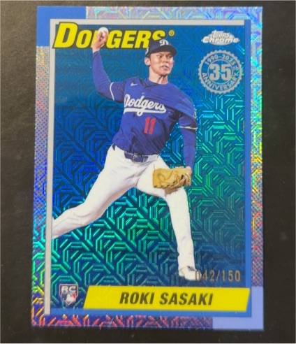 2025 Topps Series 2 1990 Topps Chrome Silver Pack #T90C-135 Roki Sasaki — front