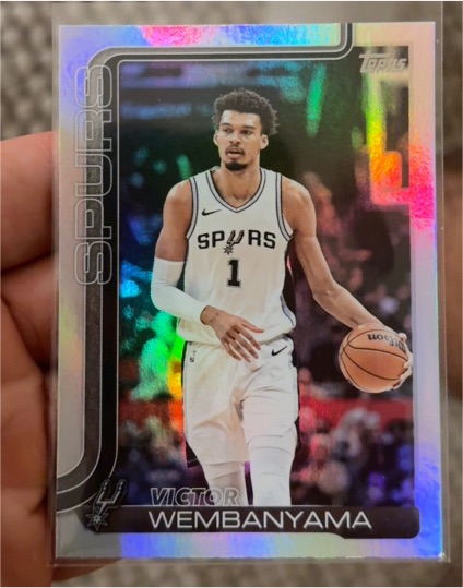 2025-26 Topps #195 Victor Wembanyama — front