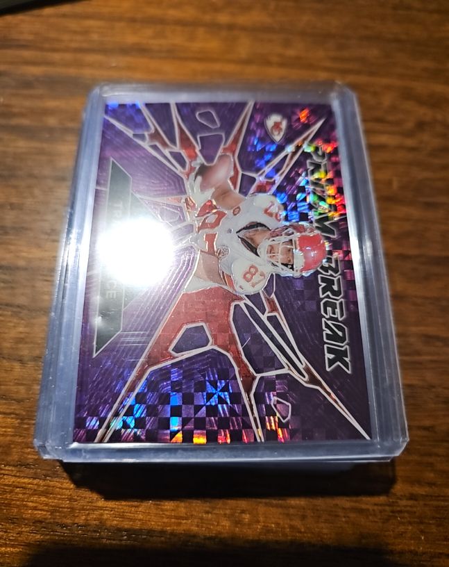 2024 Panini Prizm #1 Travis Kelce Prizm Break — front