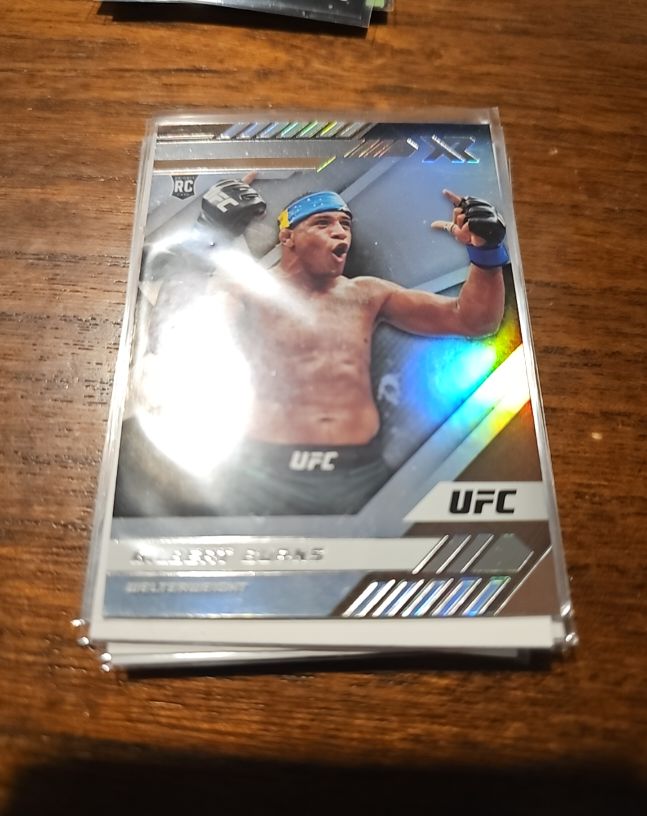 2021 Panini Chronicles UFC XR #193 Gilbert Burns Rookie RC — front