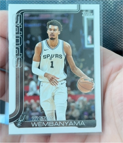 2025-26 Topps #195 Victor Wembanyama — front