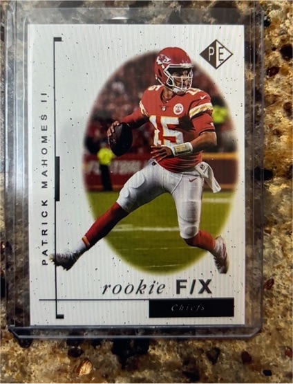 2017 Panini Rookie F/X #15 Patrick Mahomes — front