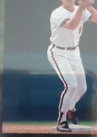 1996 Bazooka #44 Tom Glavine — front