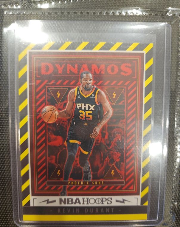 2023-24 Panini NBA Hoops Dynamos #7 Kevin Durant Phoenix Suns — front