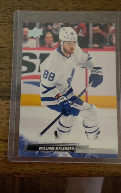 2022-23 Upper Deck #171 William Nylander — front