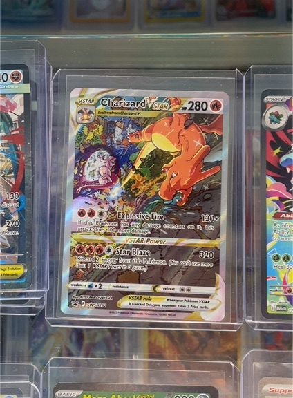 2022 Pokémon SWSH Black Star Promo #262 Charizard VSTAR — front