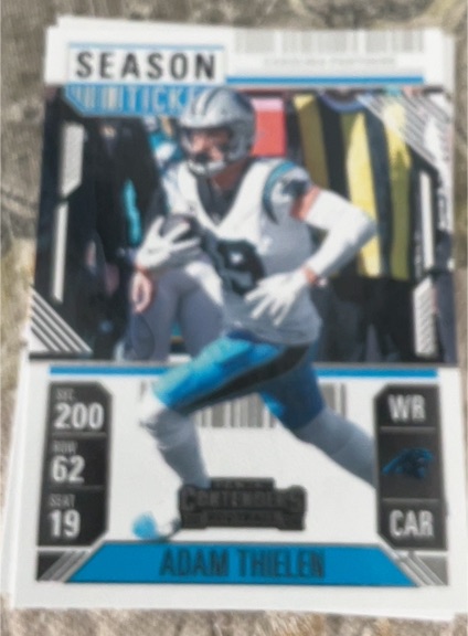 2024 Panini Contenders Season Ticket #15 Adam Thielen — front