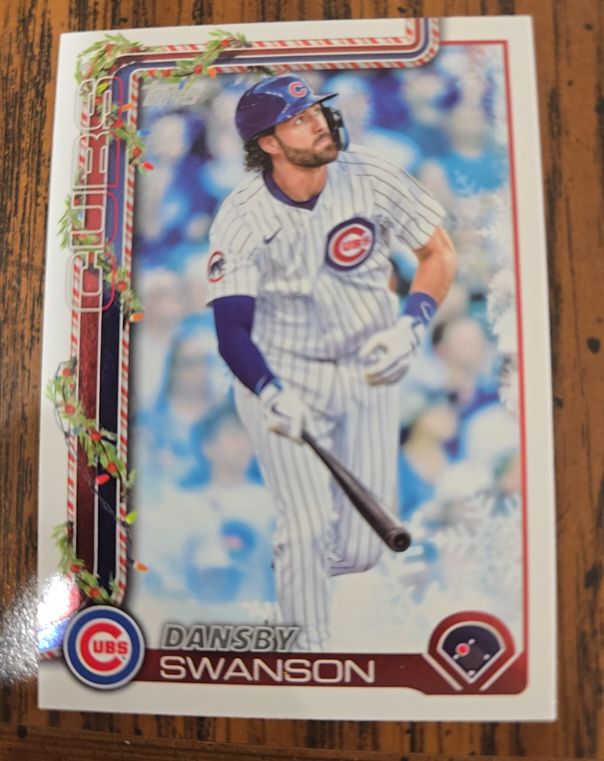 2025 Topps Holiday #H39 Dansby Swanson — front
