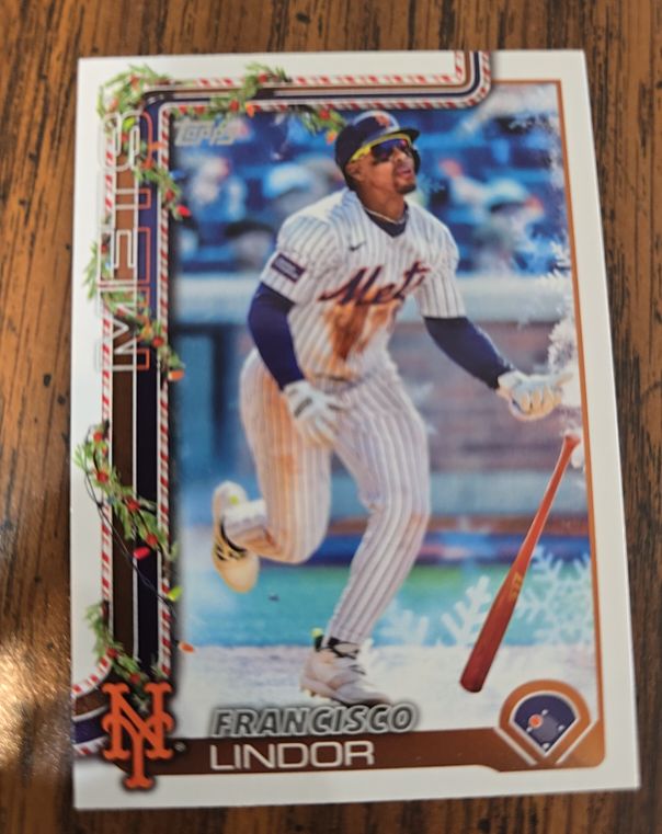 2025 Topps Holiday #H171 Francisco Lindor — front