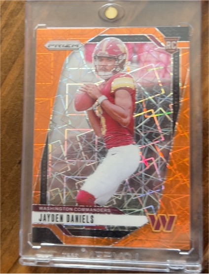 2024 Panini Prizm #347 Jayden Daniels — front