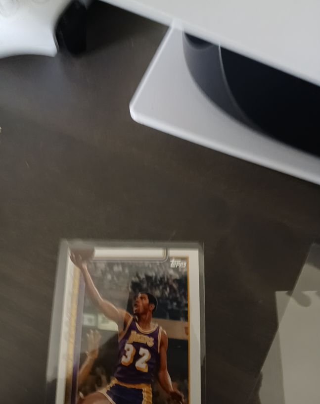 1980 Topps #50 Magic Johnson — front