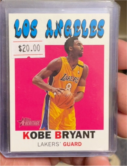 2000-01 Topps Heritage #7 Kobe Bryant — front