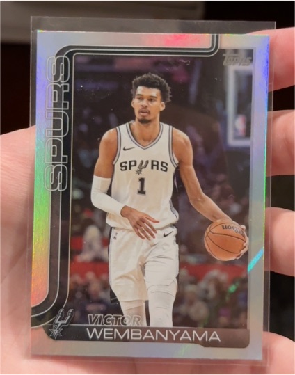 2025-26 Topps #195 Victor Wembanyama — front