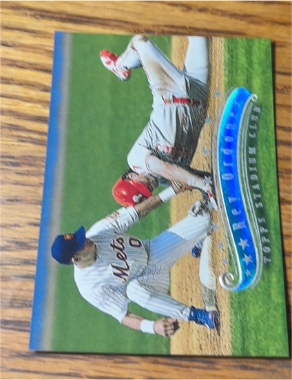 1997 Topps Stadium Club #114 Delino DeShields — front
