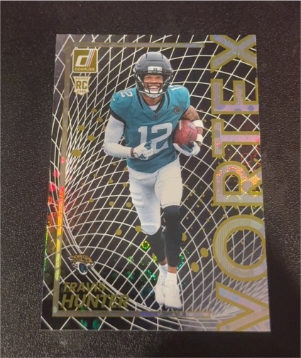 2025 Panini Donruss Vortex #3 Travis Hunter — front